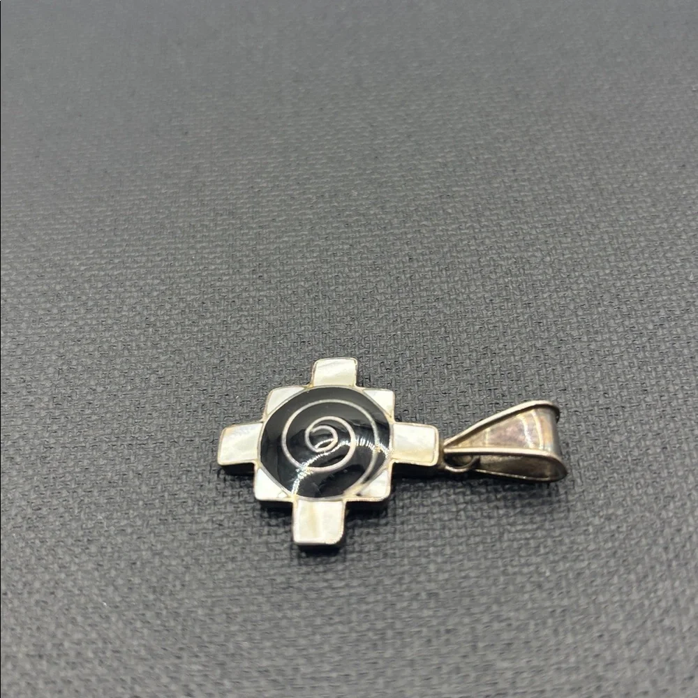 VTG 950 sterling silver Peruvian Chakana black onyx w/mother of pearl inlay boho - Picture 11 of 11